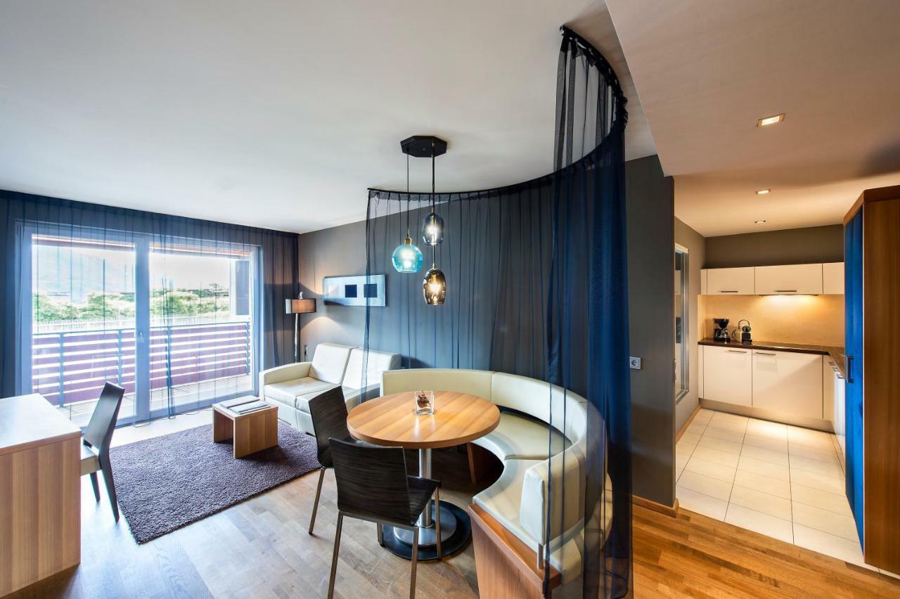 Alia Appartements & Wellness Lagundo Exterior photo